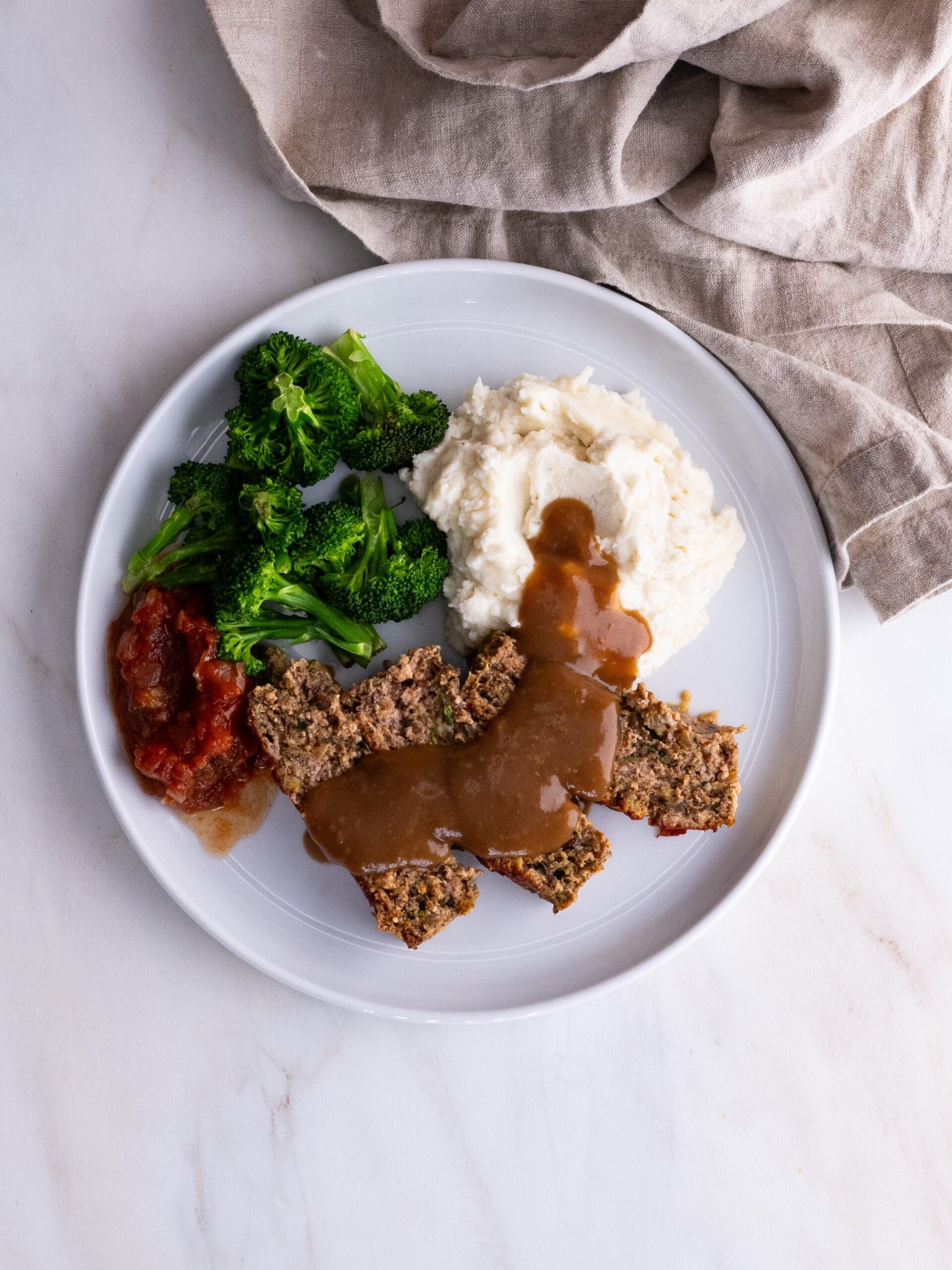 Turkey Meatloaf with mashed potatoes and broccoli