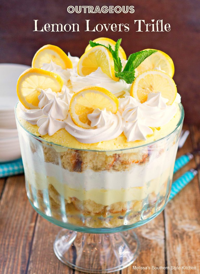 Lemon trile in a trifle dish