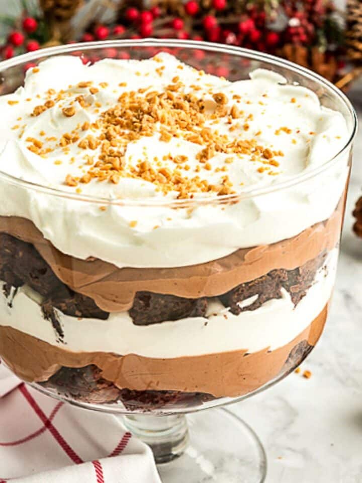 Easy Thanksgiving Pumpkin Trifle Recipe - Suburban Simplicity