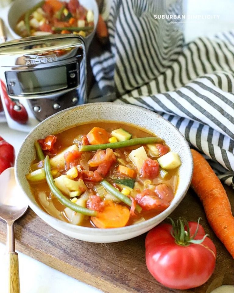 Healthy Crock Pot Vegetable Soup - Suburban Simplicity