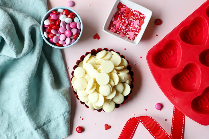 ingredients for white chocolate bark bites