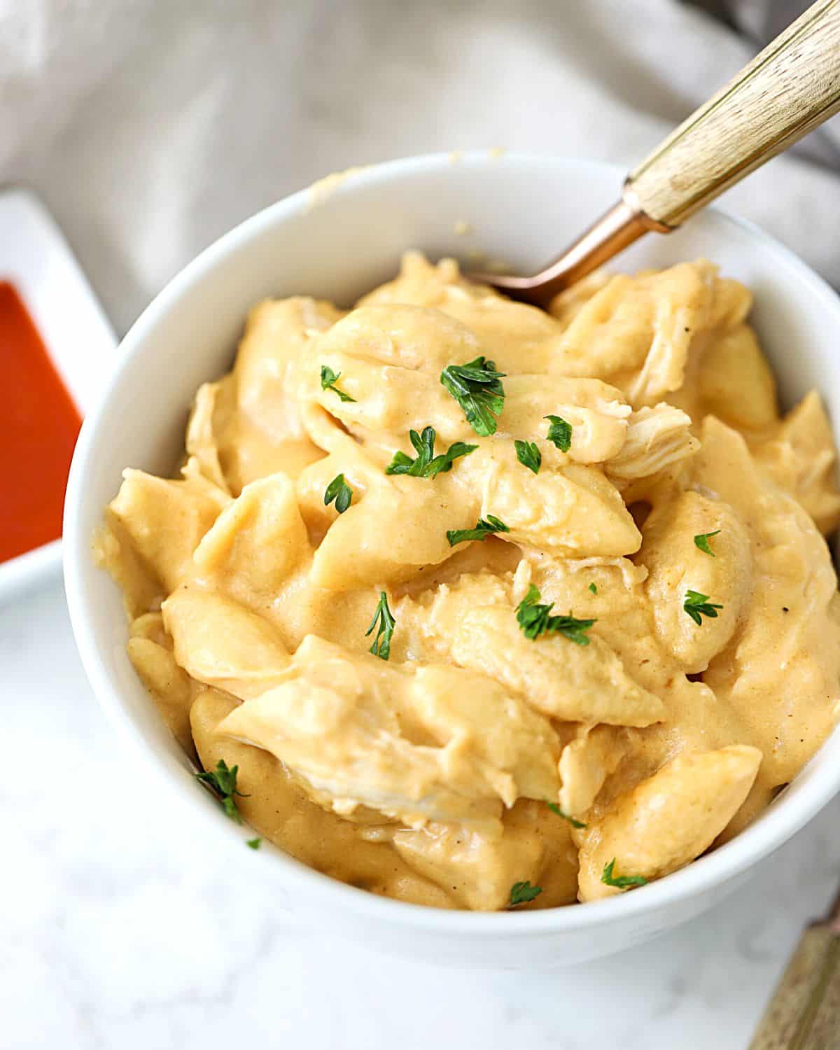 Bowl full of crock pot pasta.