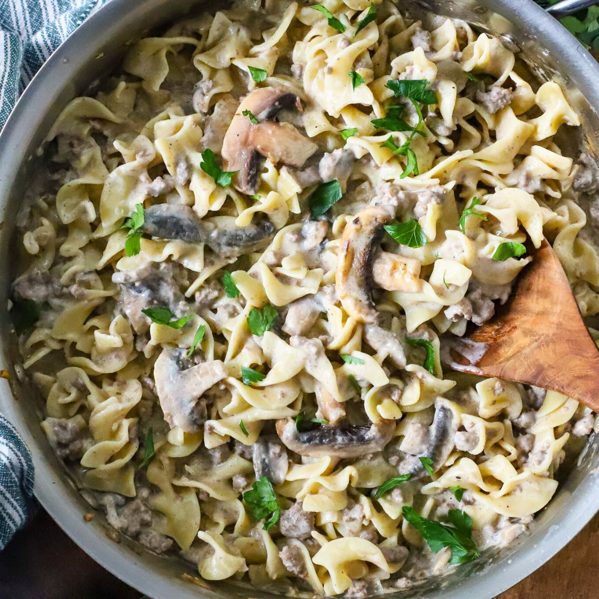 Easy One Pot Ground Beef Stroganoff - Suburban Simplicity