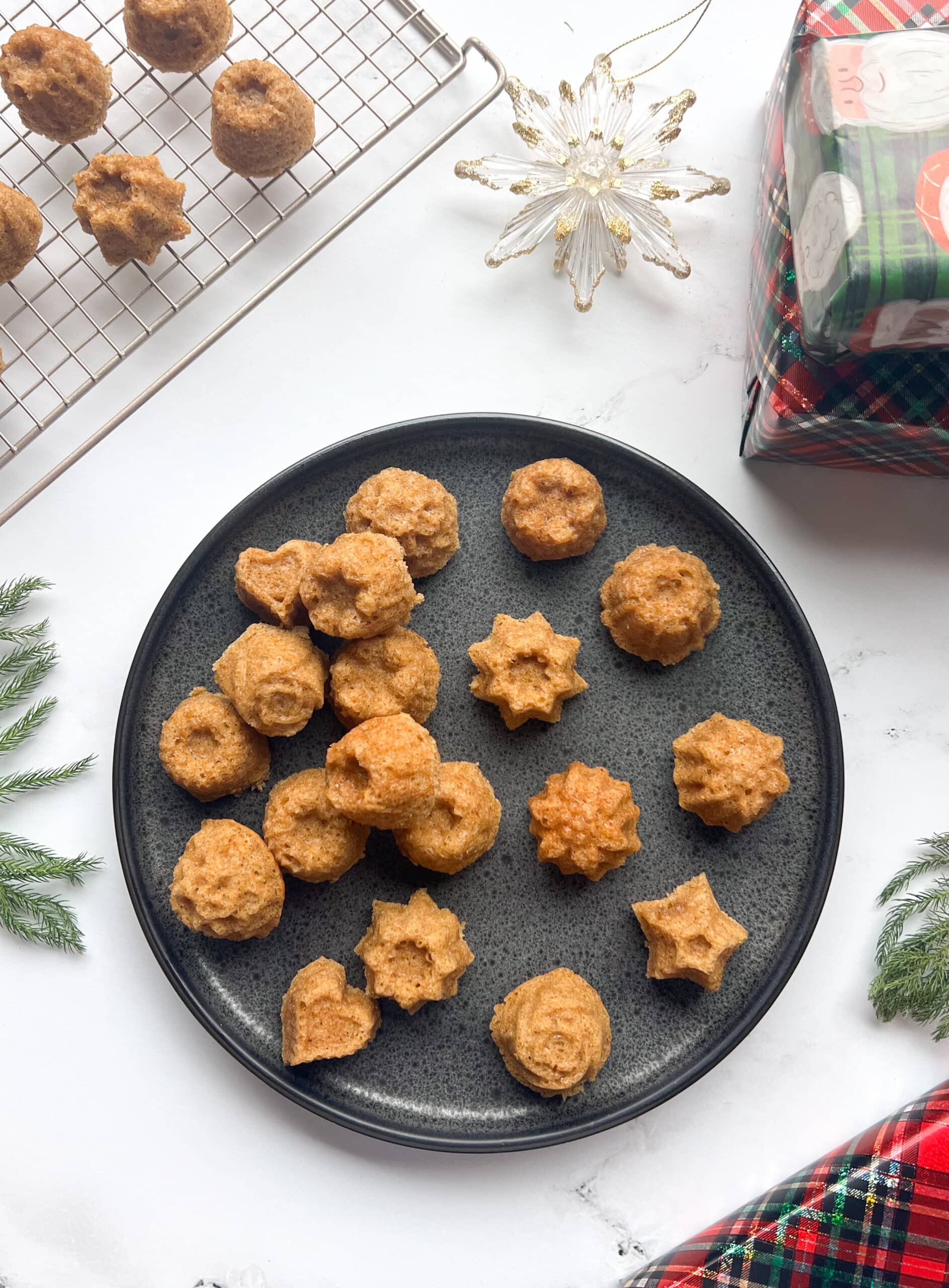 Cardamom tea cakes dusted without powdered sugar